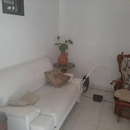 Casa En *